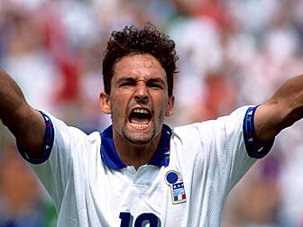 WATCH: Italian icon Roberto Ba...